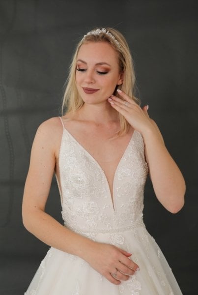 PALM - ZARİF ASKI DETAYLI HELEN GELİNLİK