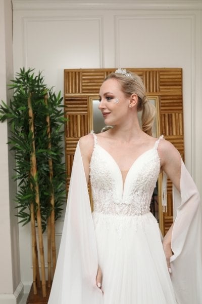 DOVE - DRAPE YAKA DETAYLI HELEN FORM GELİNLİK