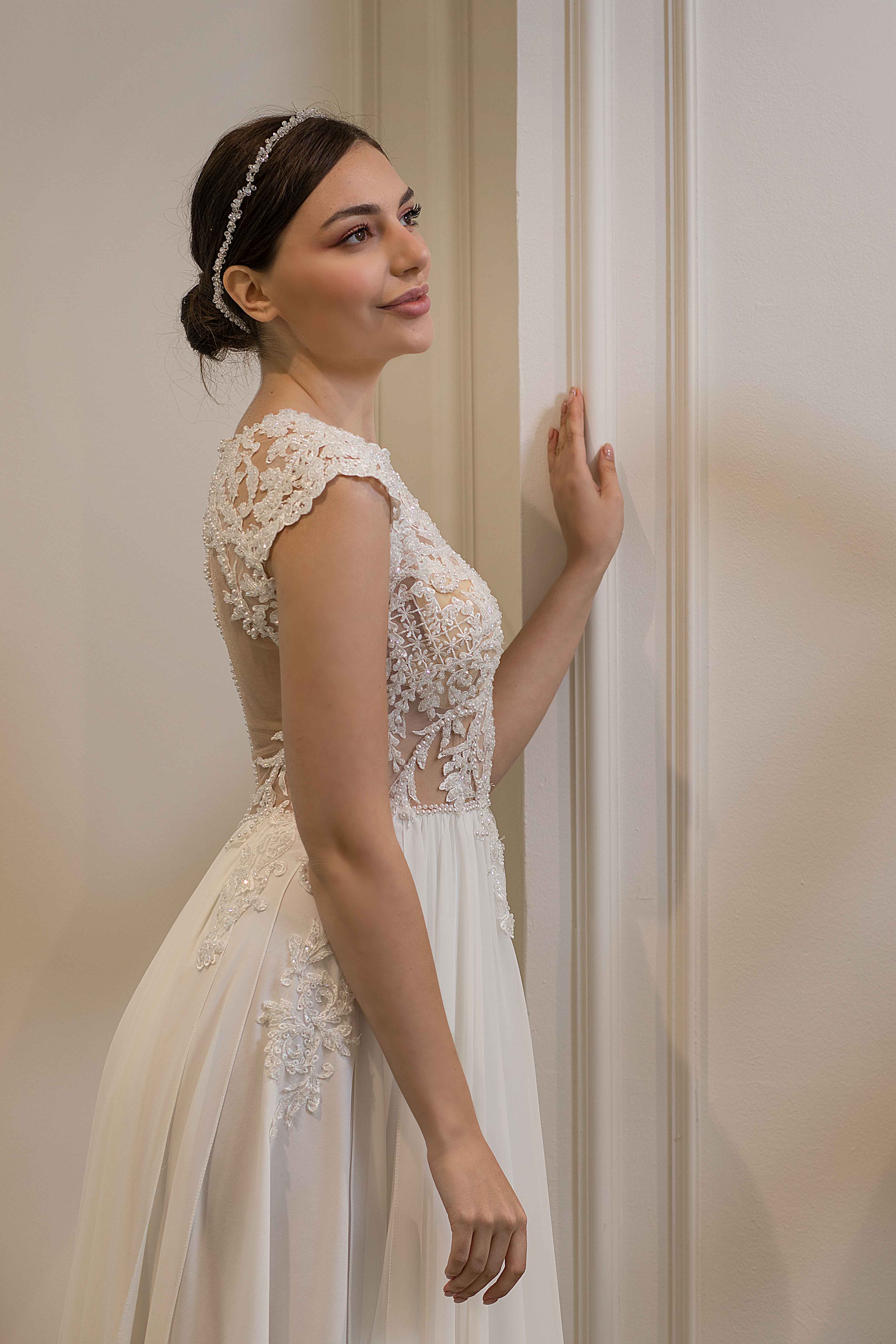 PEARL - BİSİKLET YAKA HELEN GELİNLİK