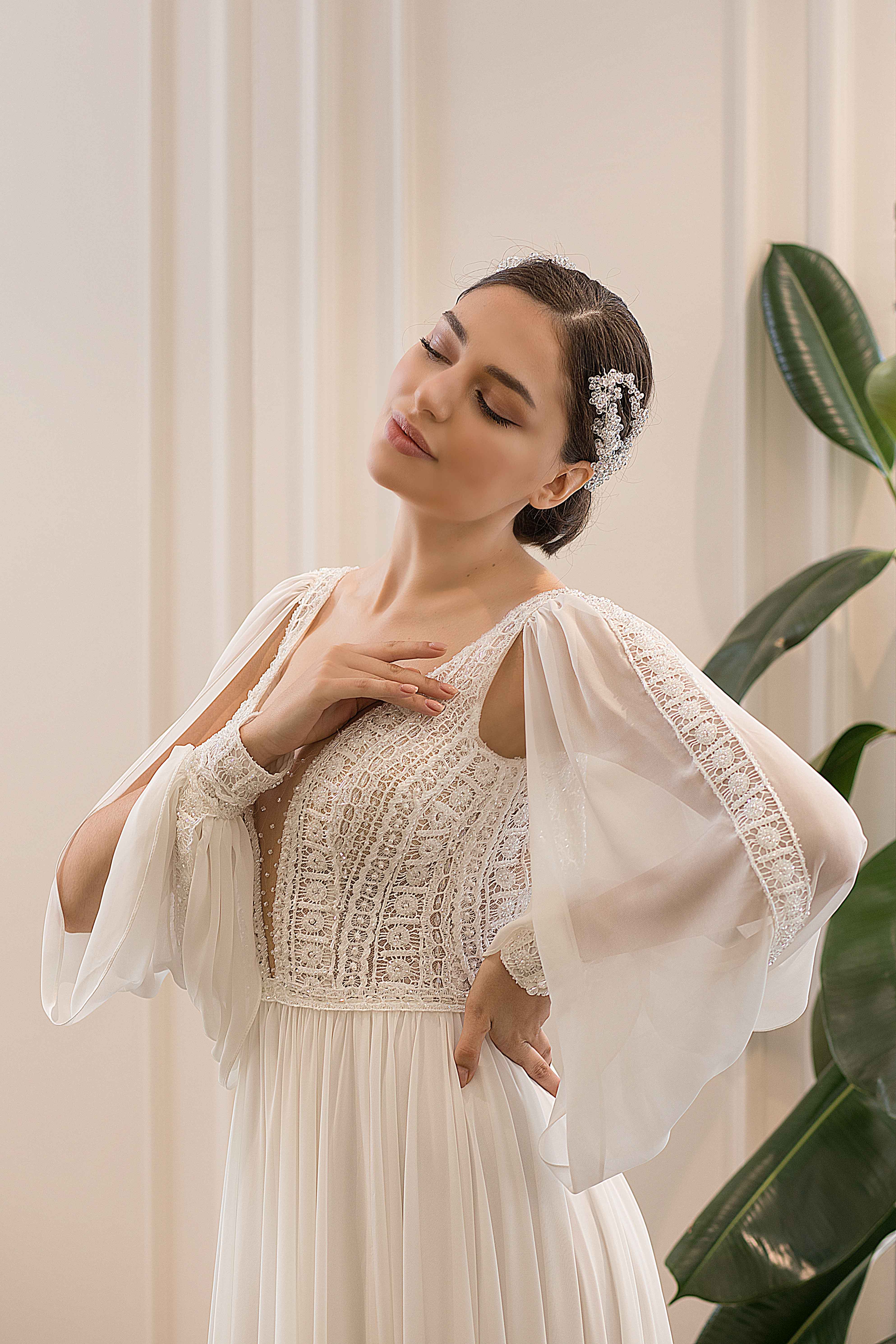 TAMARA - KOLLU HELEN FORM GELİNLİK
