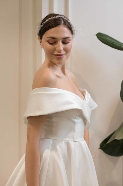 ADEL - SATEN HELEN GELİNLİK