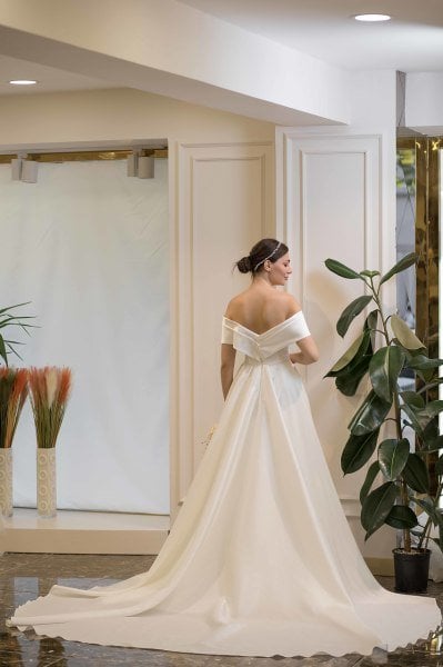 ADEL - SATEN HELEN GELİNLİK