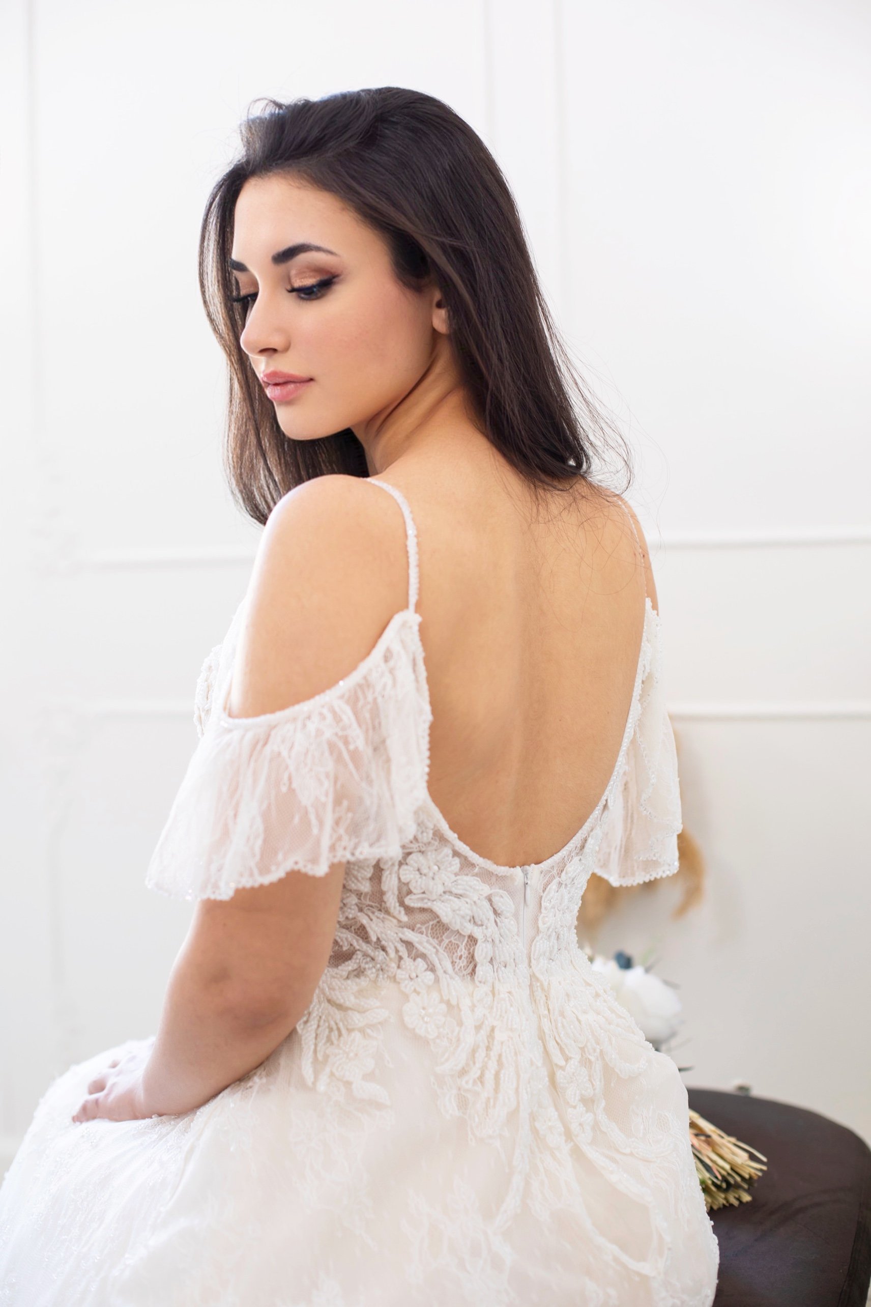 ROMANTİK KOL DETAYLI HELEN GELİNLİK